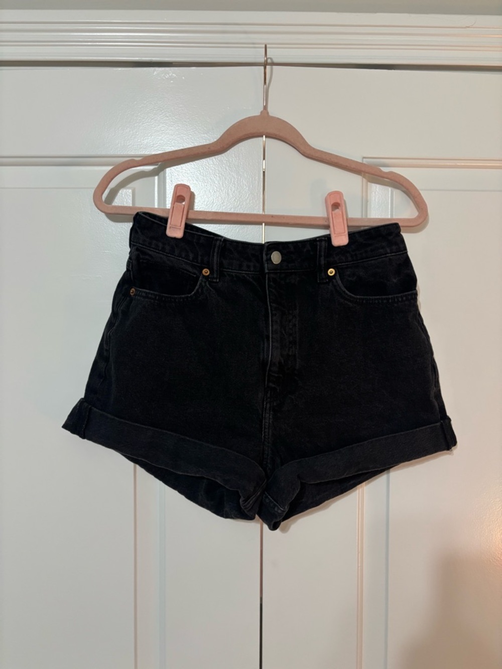 H&M High-Rise Black Denim Shorts Size 8